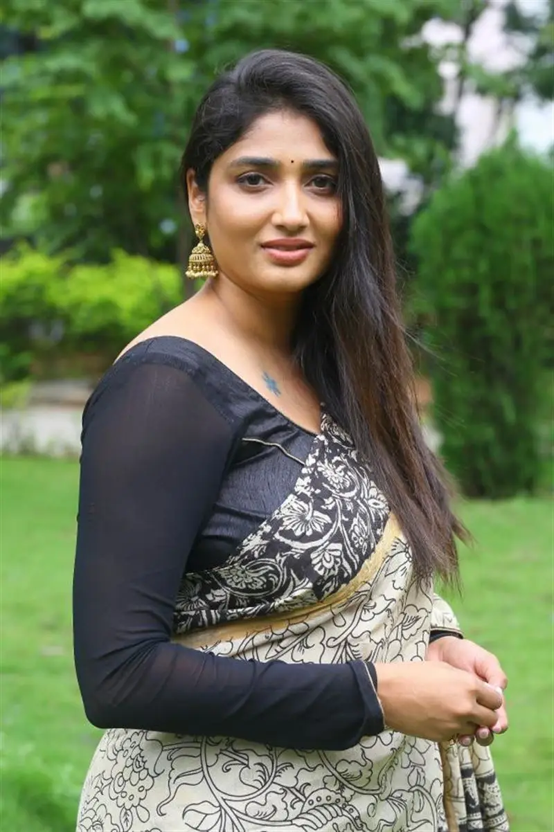 Priya Vadlamani at Veeranjaneyulu Viharayatra Movie Trailer Launch